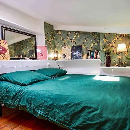 Spacious Loft Saint Michel