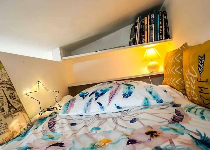 Appartement Spacious Loft Saint Michel Parijs